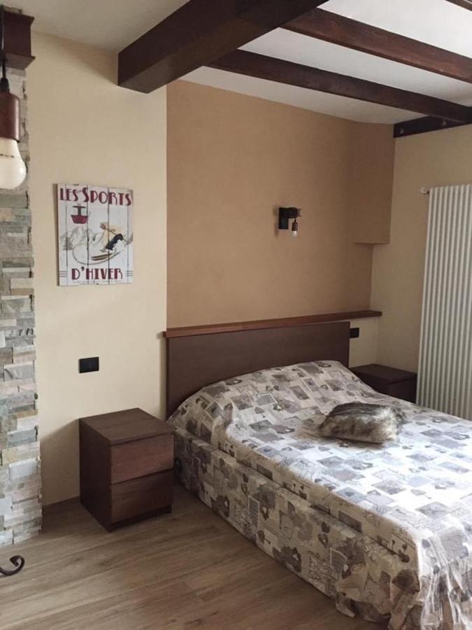 Saint Patrick'S Inn Limone Piemonte Exterior photo